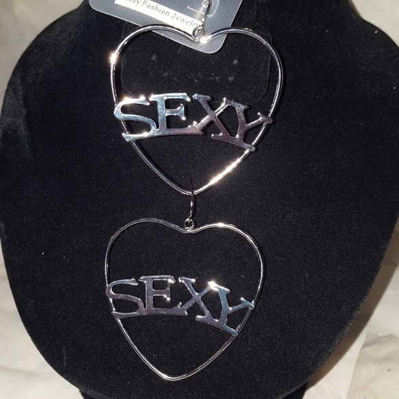 Large heart-shaped hoop in laid sexy earrings - Picture 3 of 8